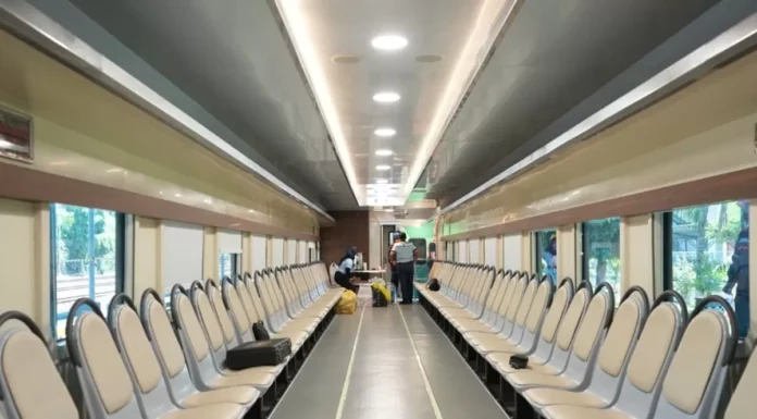 KAI Siapkan Kereta Khusus Petani & Pedagang, Ruang Angkut Lebih Lega! Kereta Khusus Petani (Sumber: Penadata)